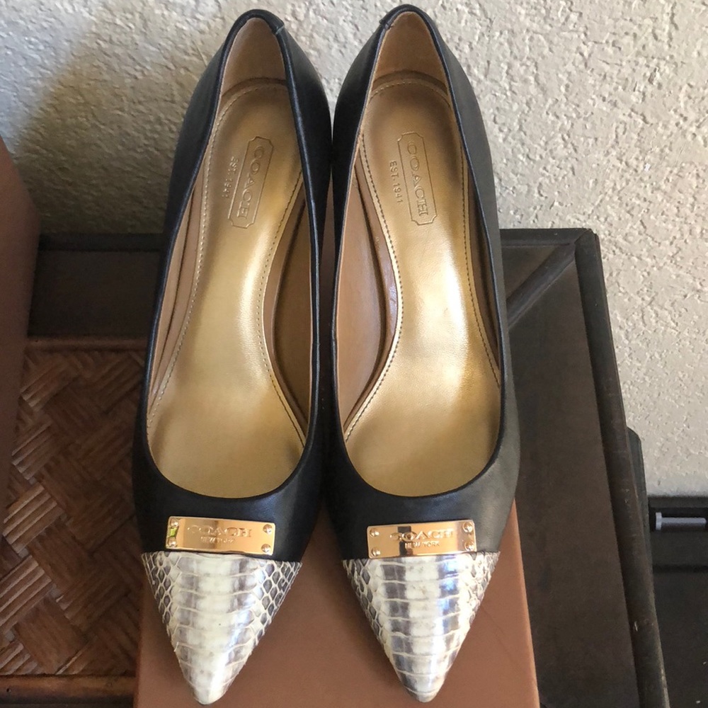 Coach high heels shoes snake toe
